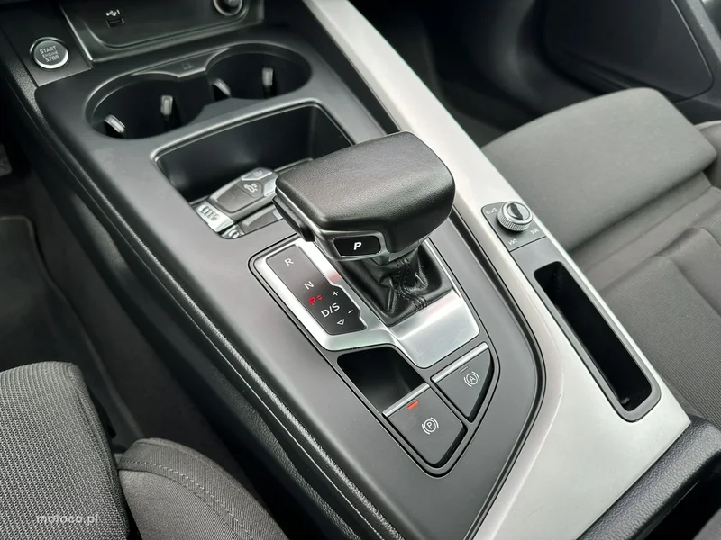 Audi A4 B9 27