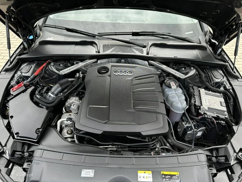Audi A4 B9 33
