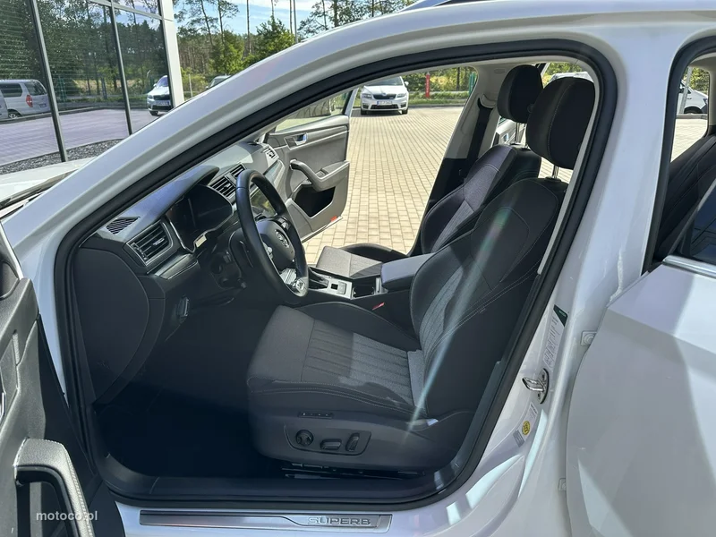 Skoda Superb III 10