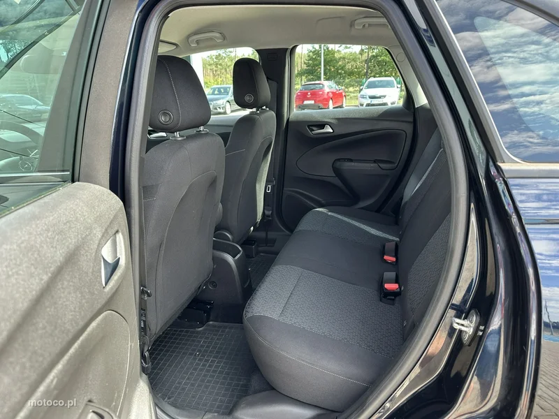 Opel Crossland X 13
