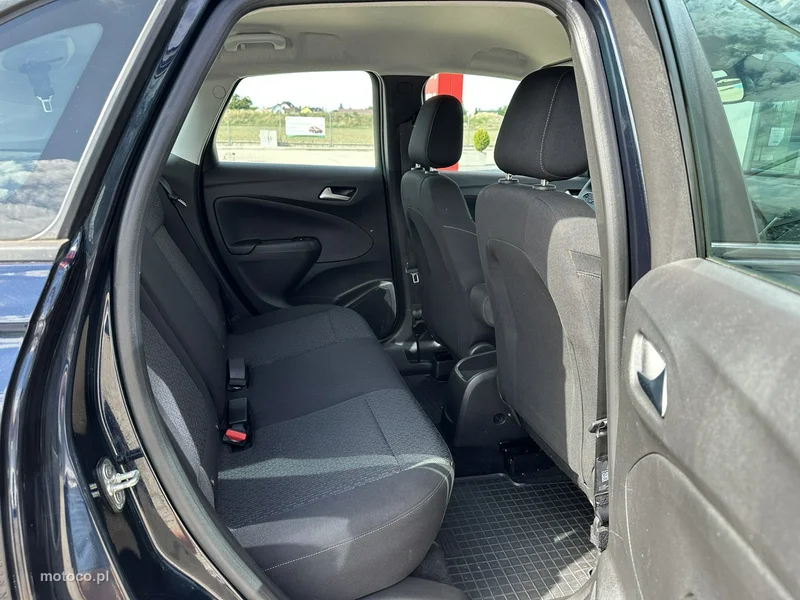 Opel Crossland X 14