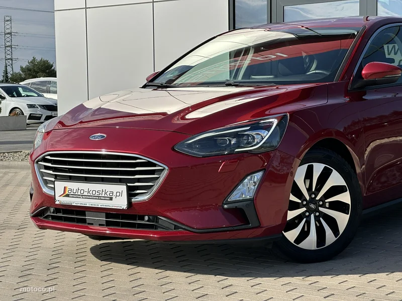 Ford Focus IV 3