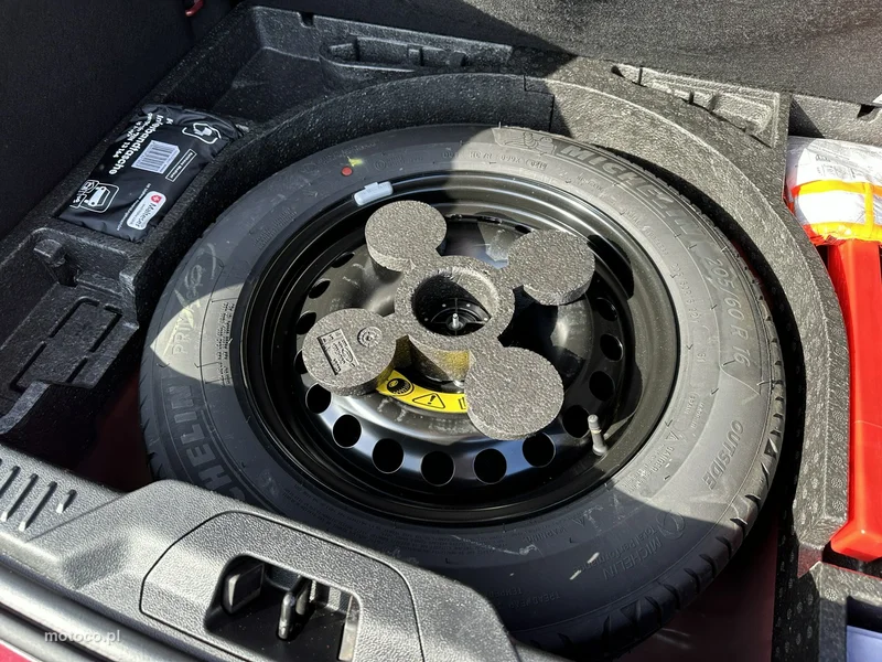 Ford Focus IV 32