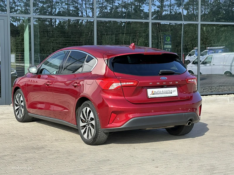 Ford Focus IV 8