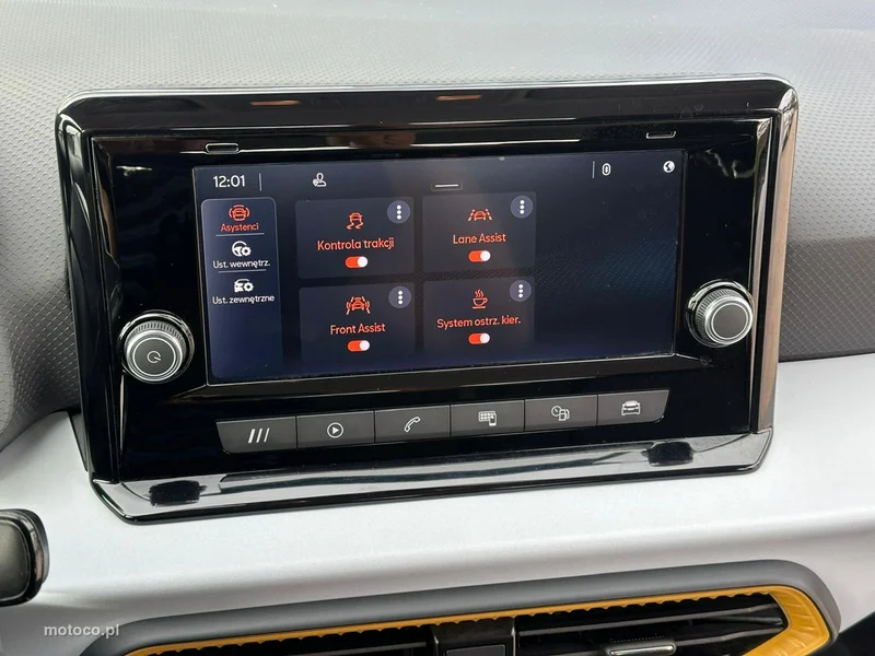Seat Arona 23