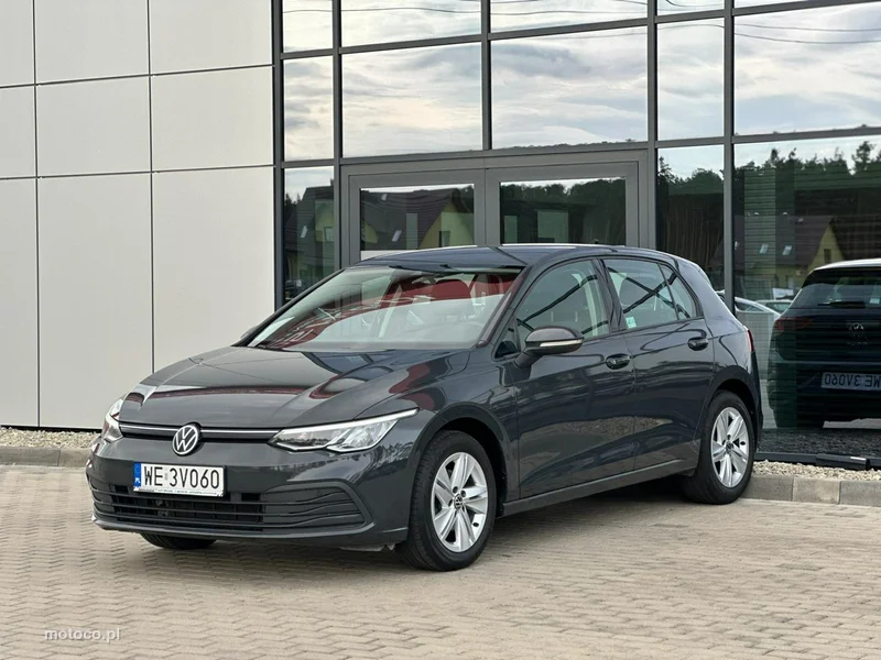 Volkswagen Golf VIII 3