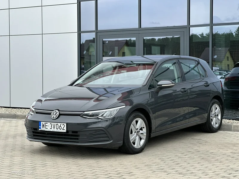 Volkswagen Golf VIII 3