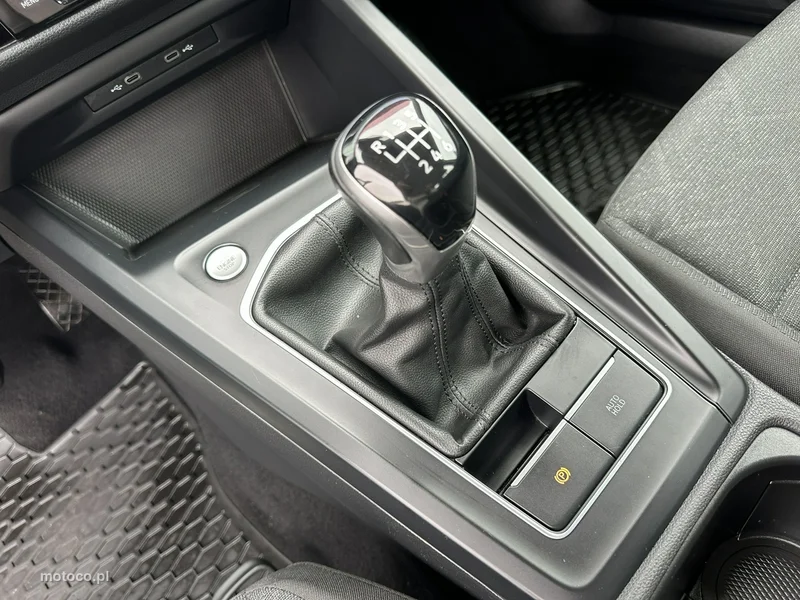 Volkswagen Golf VIII 26
