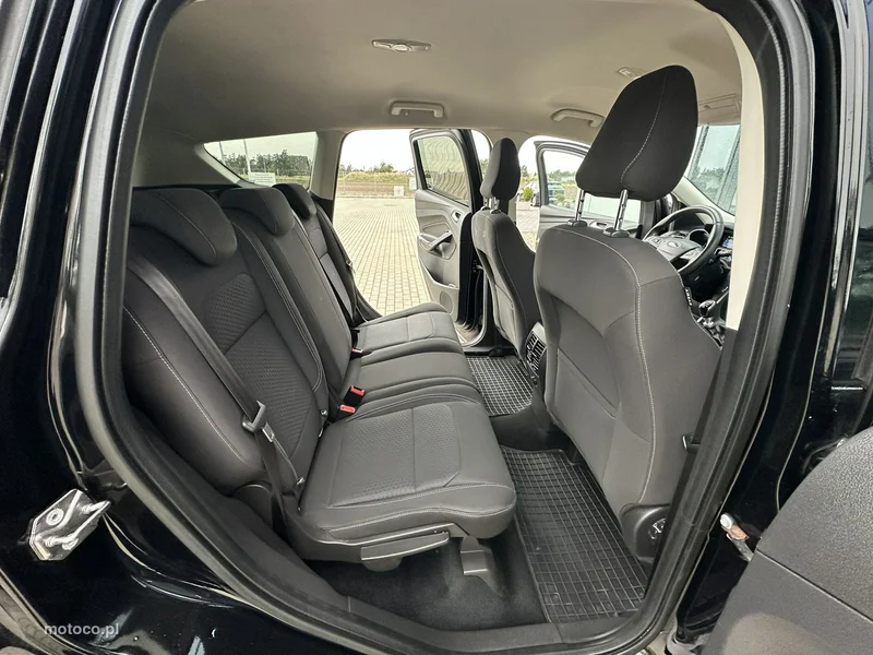 Ford Kuga II 12