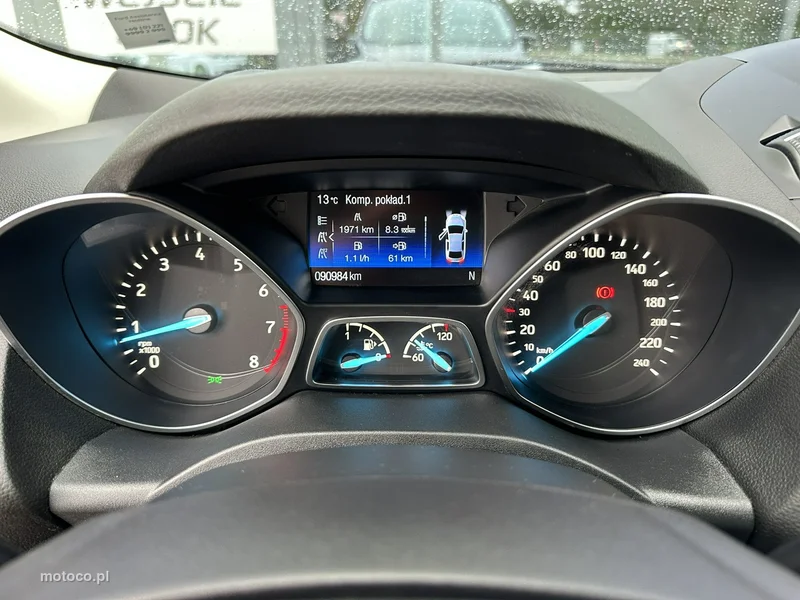 Ford Kuga II 17