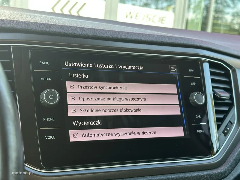 Volkswagen T-Roc A1 21