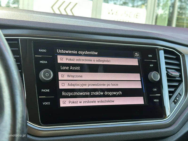Volkswagen T-Roc A1 27