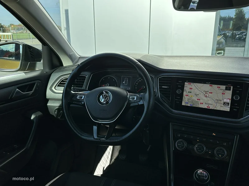 Volkswagen T-Roc A1 9