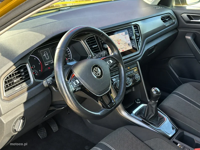 Volkswagen T-Roc A1 10