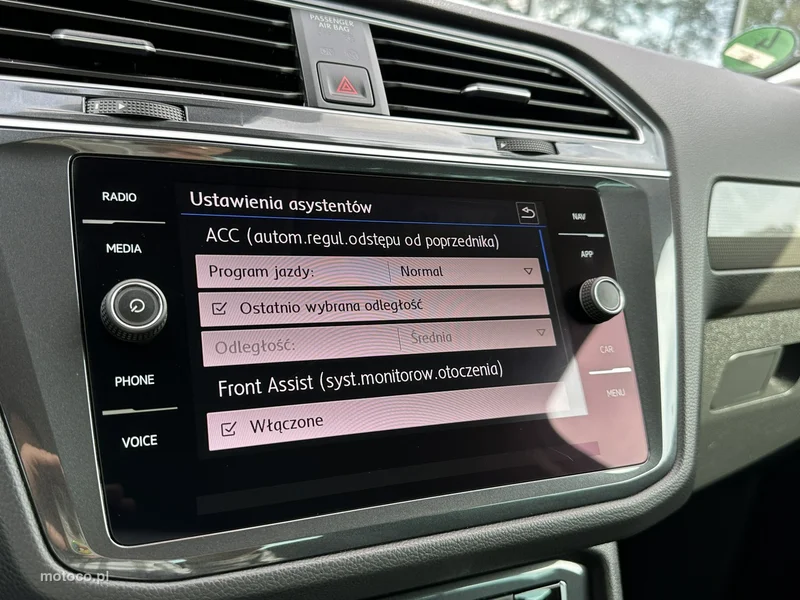 Volkswagen Tiguan AD 27