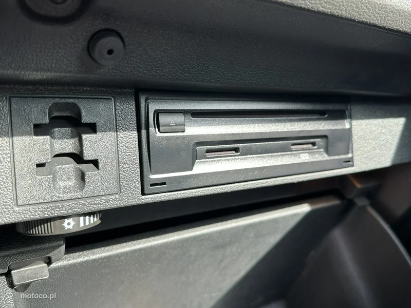 Volkswagen Tiguan AD 33