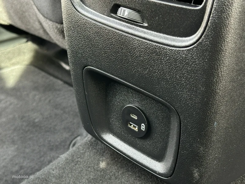 Ford Kuga III 29