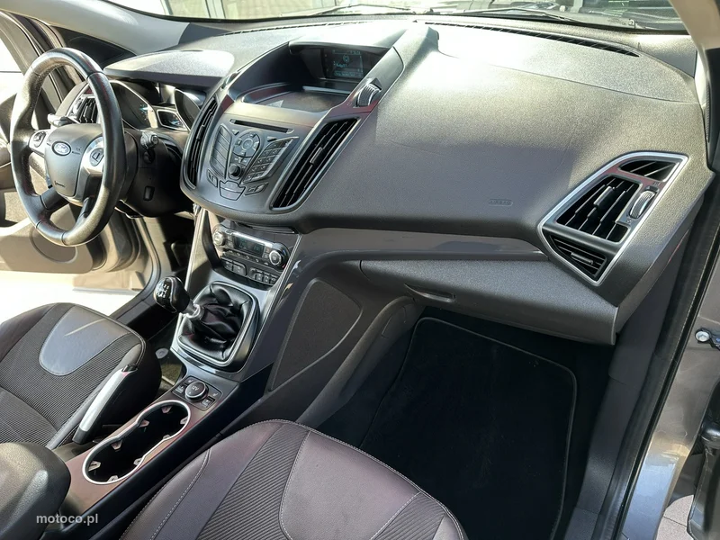 Ford Kuga II 14