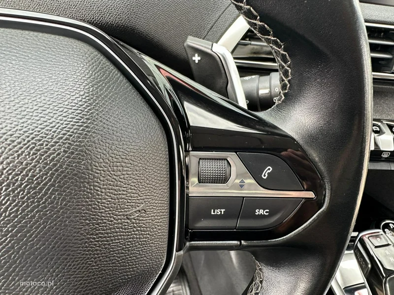 Peugeot 5008 25