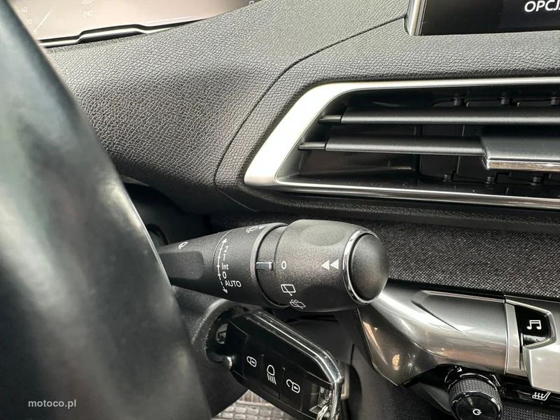 Peugeot 5008 26