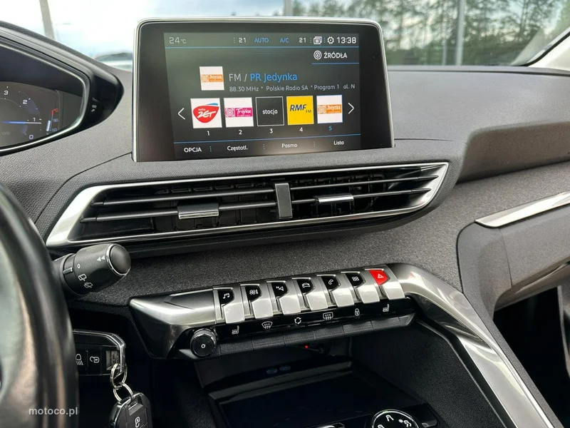 Peugeot 5008 27