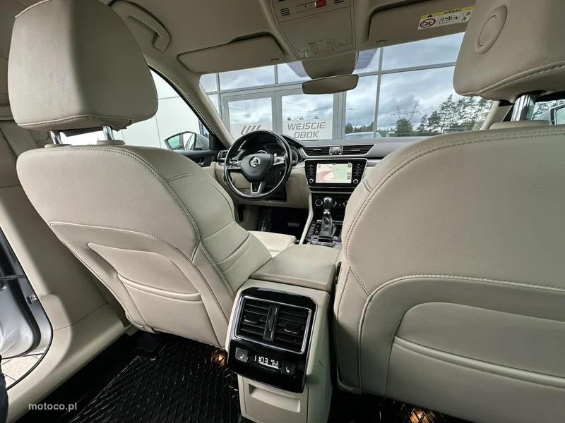 Skoda Superb III 12