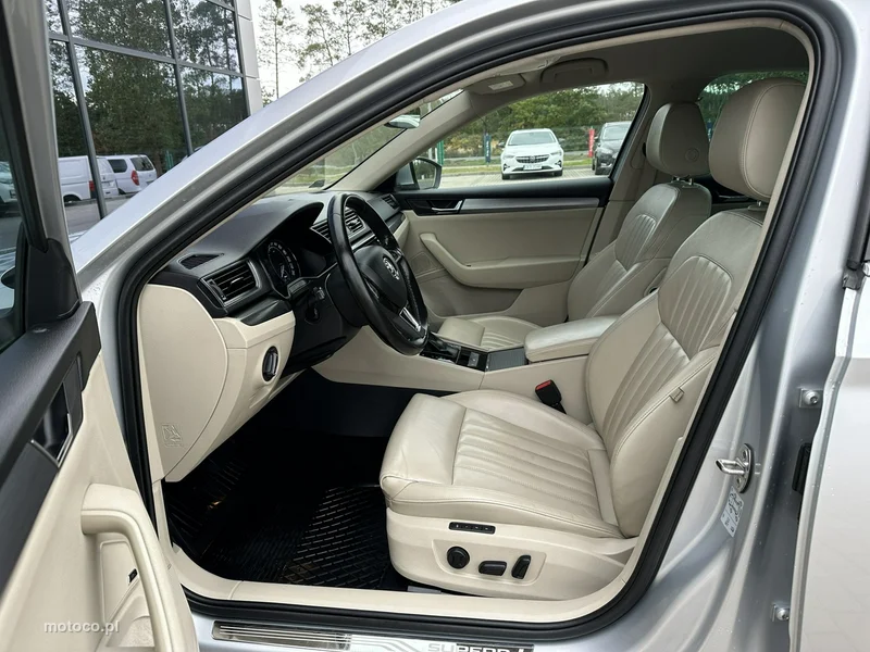 Skoda Superb III 14