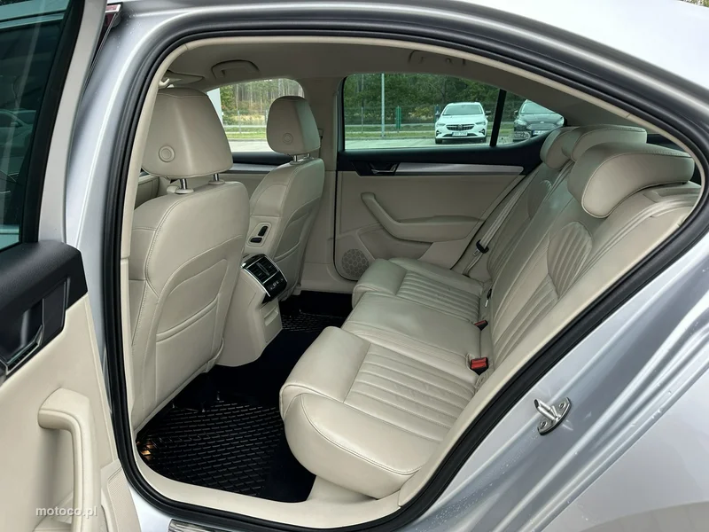 Skoda Superb III 15