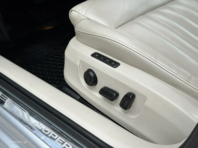 Skoda Superb III 21