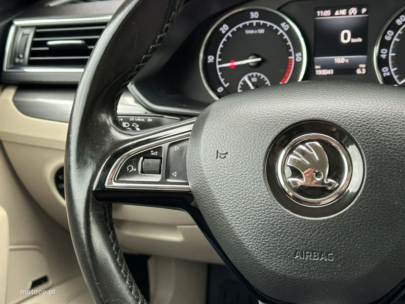 Skoda Superb III 25
