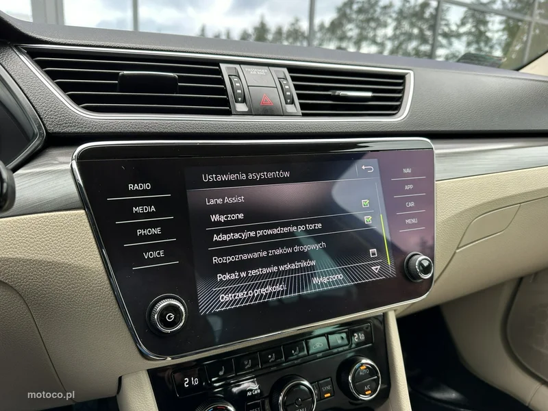 Skoda Superb III 32