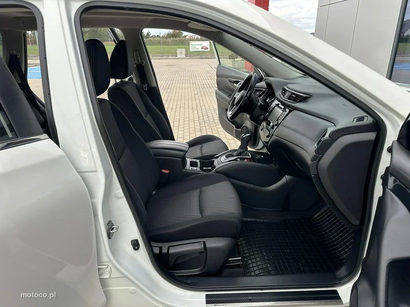 Nissan X-Trail 14