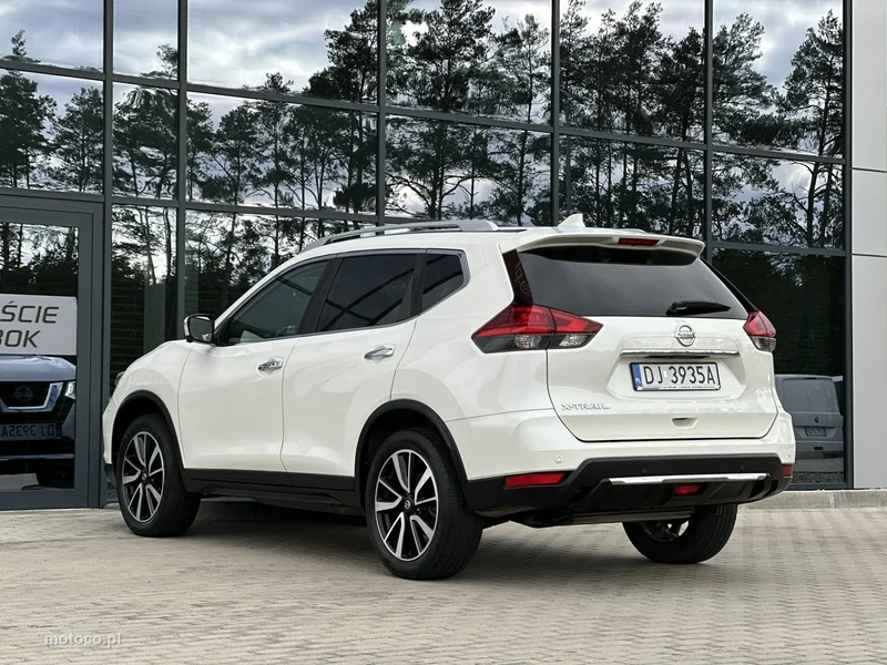Nissan X-Trail 7