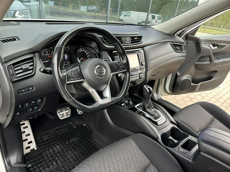 Nissan X-Trail 9