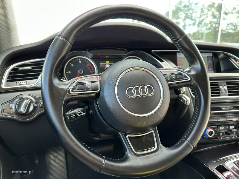 Audi A4 B8 19