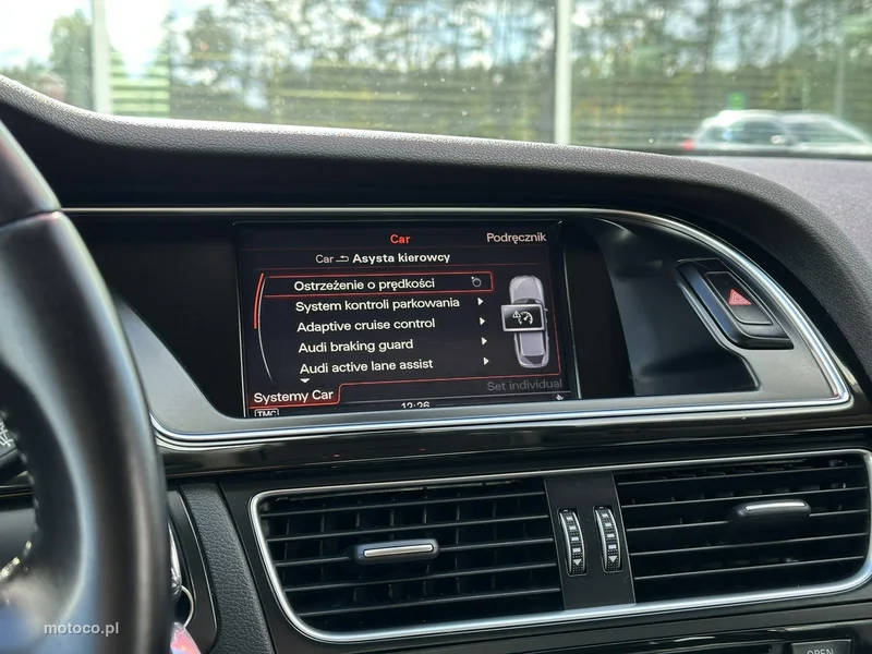 Audi A4 B8 26