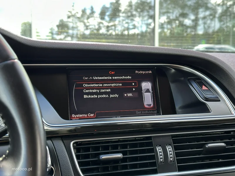 Audi A4 B8 28