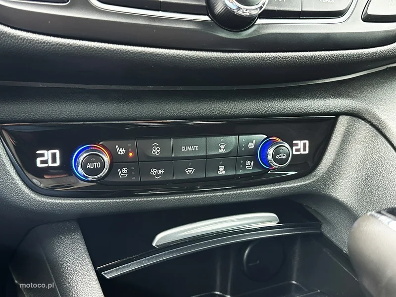 Opel Insignia B 28
