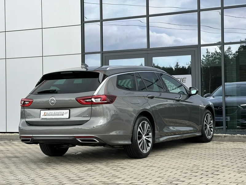 Opel Insignia B 6