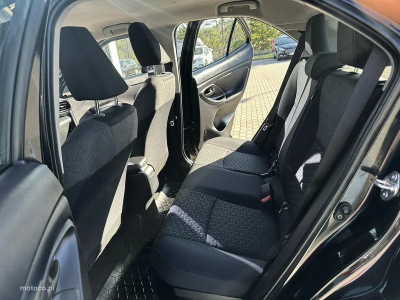 Toyota Yaris Cross XP210 12