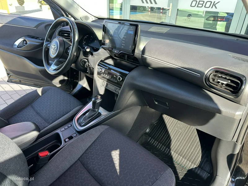 Toyota Yaris Cross XP210 15