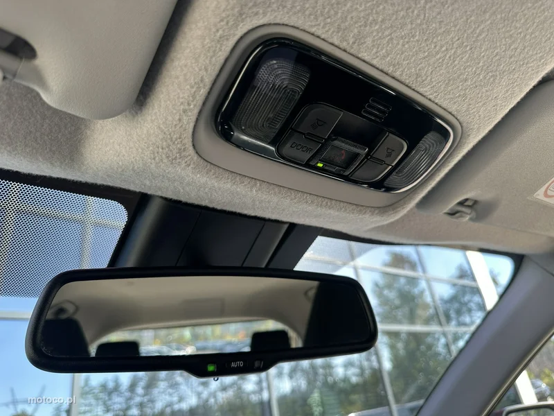 Toyota Yaris Cross XP210 29