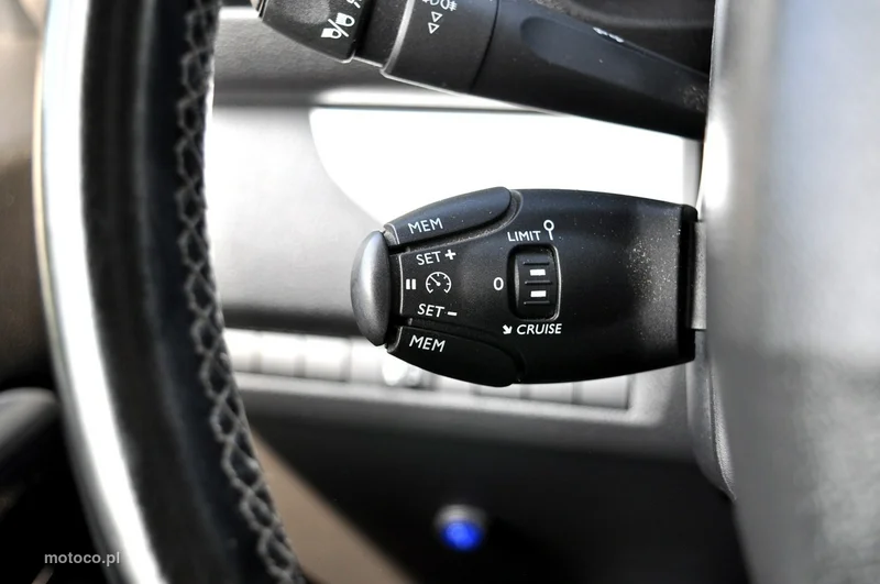 Peugeot Expert 21