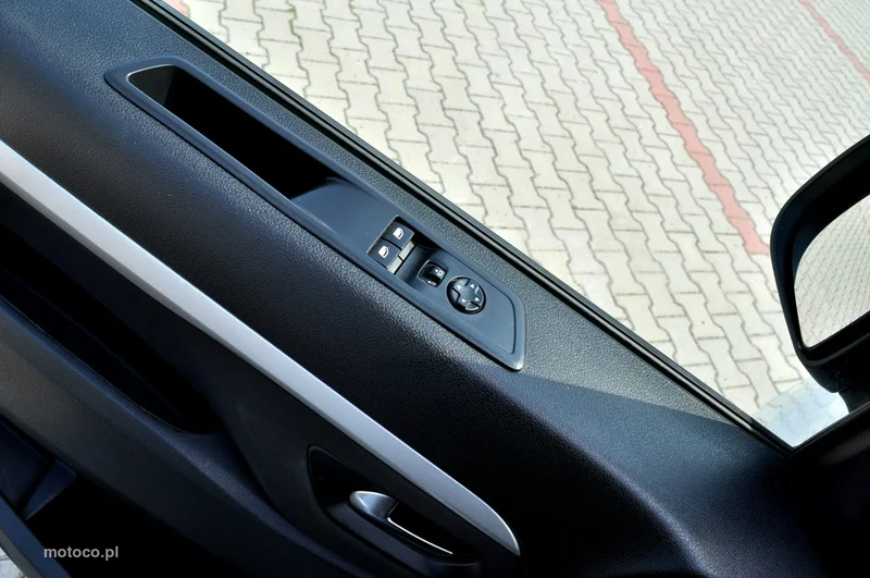 Peugeot Expert 23