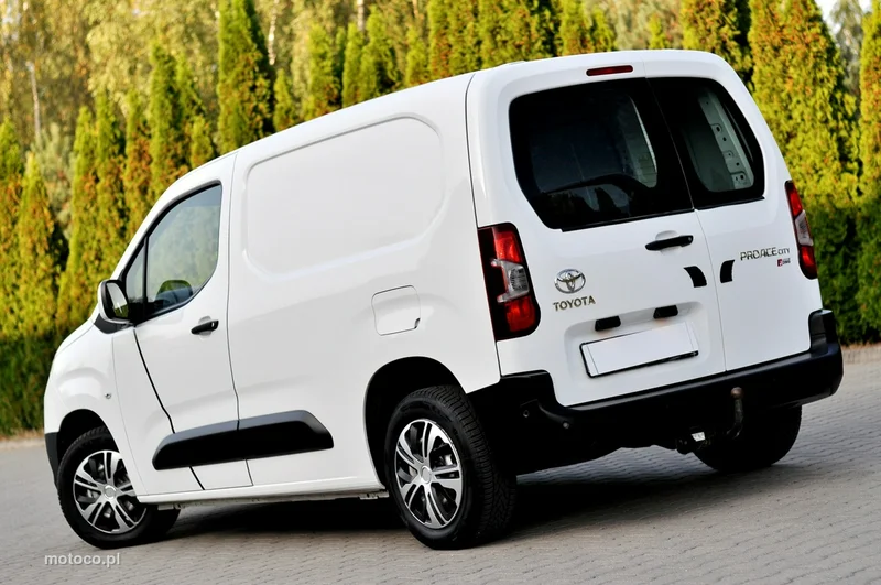 Toyota Proace City 2
