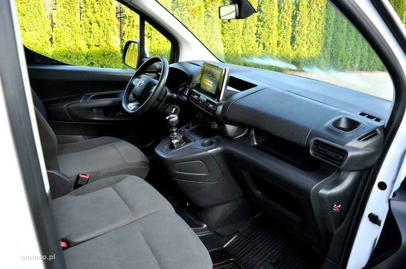 Toyota Proace City 13