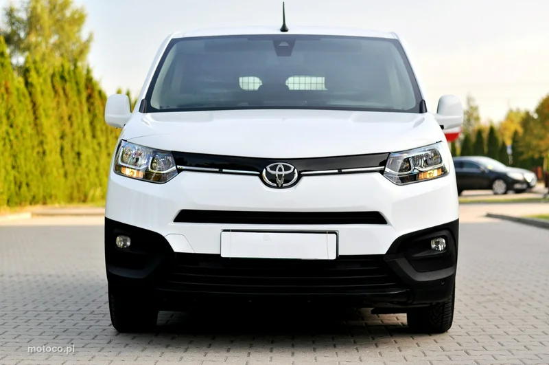 Toyota Proace City 30
