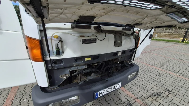 Nissan Atleon 15