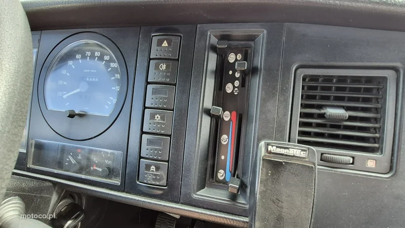 Nissan Atleon 30