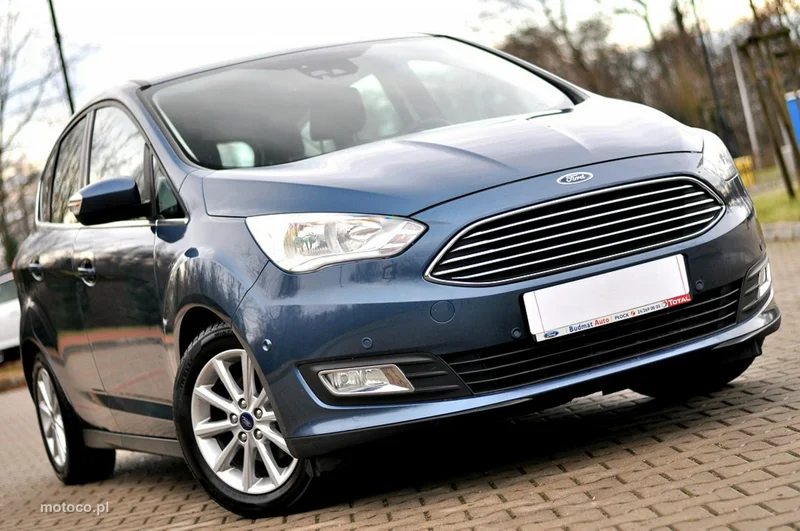 Ford C-Max II 3